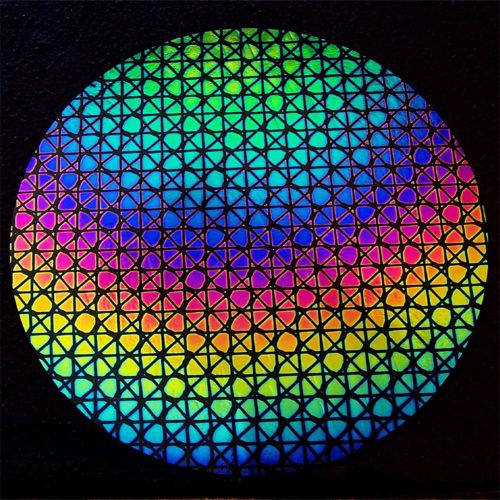 DC694C- CBS Thin Dichroic Rainbow 1 On Black Geodesic 4"x4.75" - 96 COE